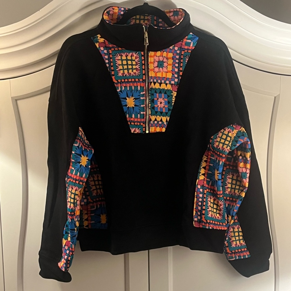 SSYS The Willow Pullover In Black Crochet Sweatshirt - Picture 4 of 8